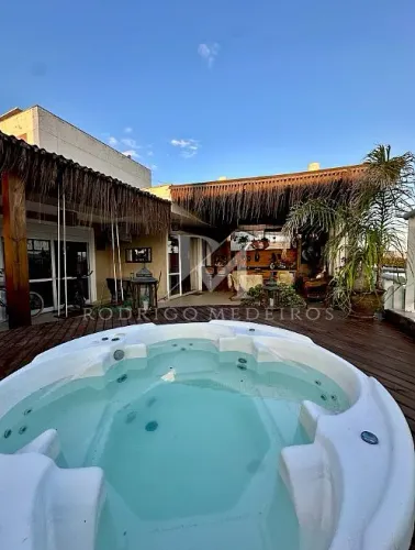 Coberturas para venda com Piscina e 2 quartos, 186 m² - Campeche Metragem 186 m² Quartos 2