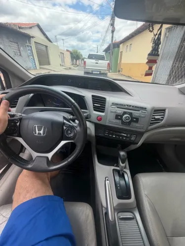 Honda Civic Sedan LXR 2.0 Flexone 16V Aut. 4P 2014