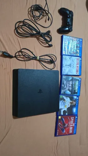 PS4 SLIM 1 TB usado e revisado, trocado pasta térmica e limpeza do leitor de disco.