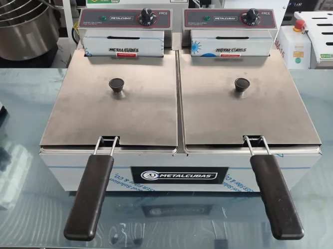 Fritadeira Elétrica FRCE 10 Litros 220V - Metalcubas 