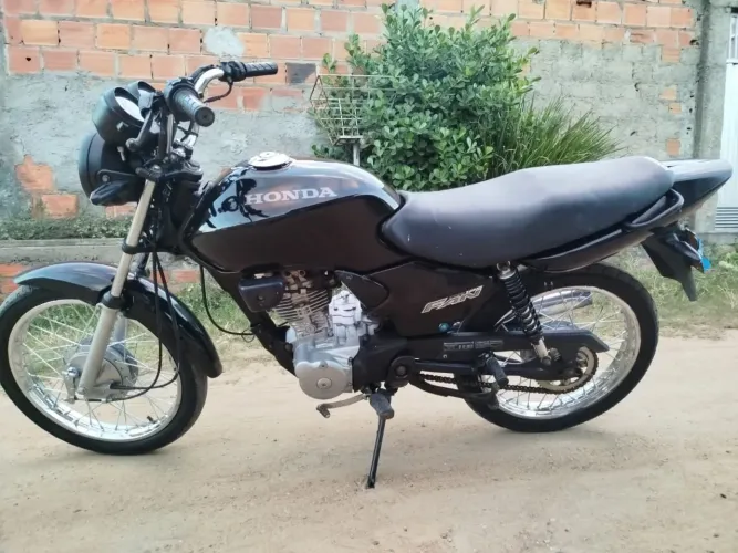Emplacada até mês 10