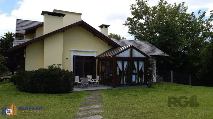 Casa em Condomínio 3 dormitórios à venda Centro Gramado/RS