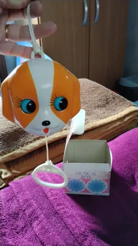 Cachorrinho caixinha de música Japonês