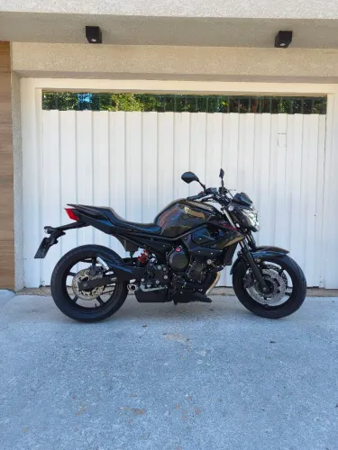 Yamaha XJ6 2012 Preta 2 dono só 56.000 km revisada + escape esportivo