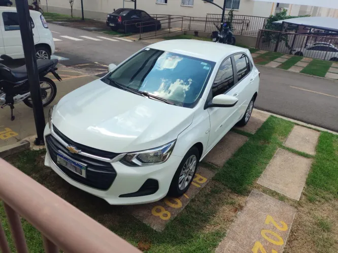 Chevrolet Onix Hatch LT 1.0 12V Flex Mec. 4P 2020