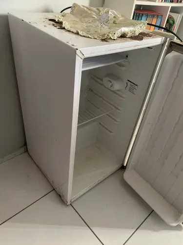 Frigobar usado
