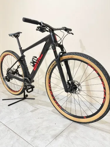Bicicleta MTB CARBONO BMC TEAM ELITE 01 XX1 RockShox Reba TAMANHO M