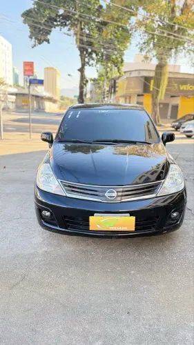 Nissan Tiida Sedan 1.8 16V Flex Fuel 4P 2011