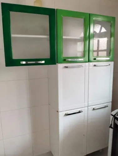 Vendo armário de cozinha (retirar no bairro praça da bandeira Araruama RJ