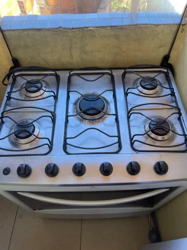 Vende-se fogão 5 bocas