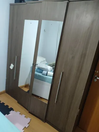Guarda roupa 4 portas