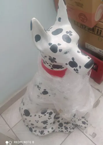 Escultura de cão 