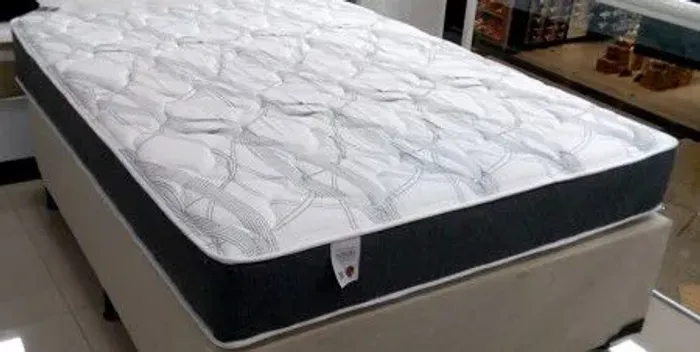 Colchão casal D33 novo