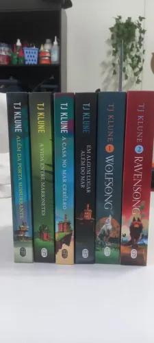 Coletânea de livros TJ Klune em Capa Dura em preço especial