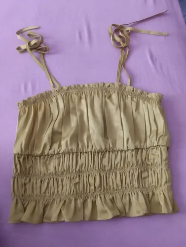 Roupas novas e semi novas