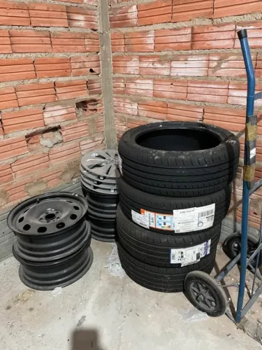 Rodas Aro 16 Tcross 5x100 + Pneus zeros