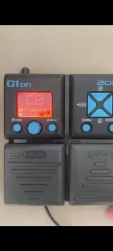 Pedaleira ZOOM g1on(leia)