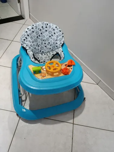 Andador de bebê