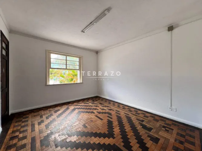 Casa para aluguel, 10 quartos, Vila Muqui - Teresópolis/RJ