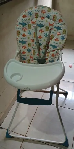 Cadeira de alimentação 