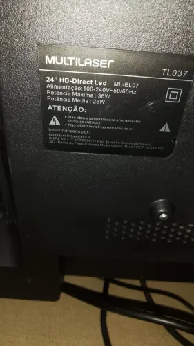 TV 24' HD Direct Led usada +CONTROLE UNIVERSAL NOVO