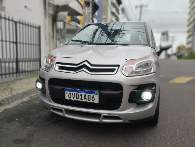 Citroen C3 Picasso GLX 1.5 Flex 8V 5P Mec. 2014
