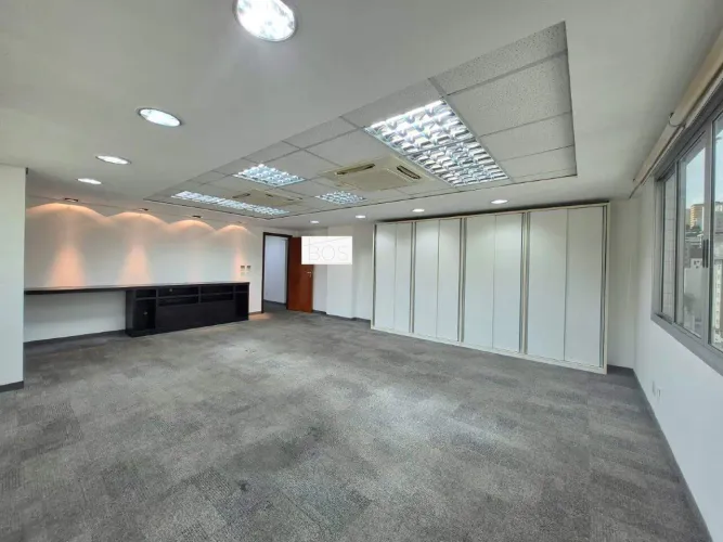 Sala de 180 m² em Andar Corrido - Cidade Jardim / Coração de Jesus - Portaria 24h