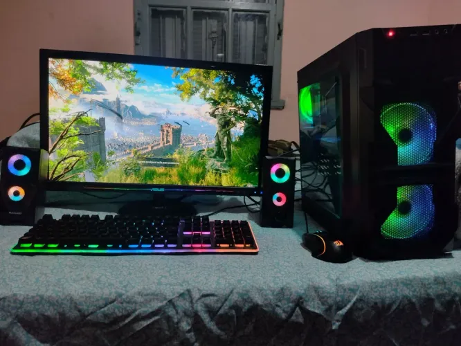 PC Gamer Ryzen 5 3600 + RX 580 8GB + 16GB RAM + 720GB SSD + Fonte 700W