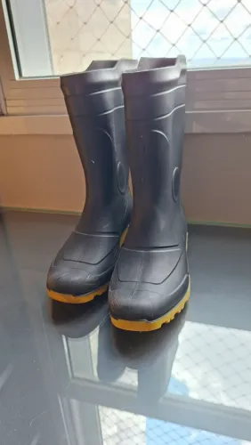 Bota de borracha/Galocha impermeável para chuvas, trabalho rural, lama, limpeza industrial