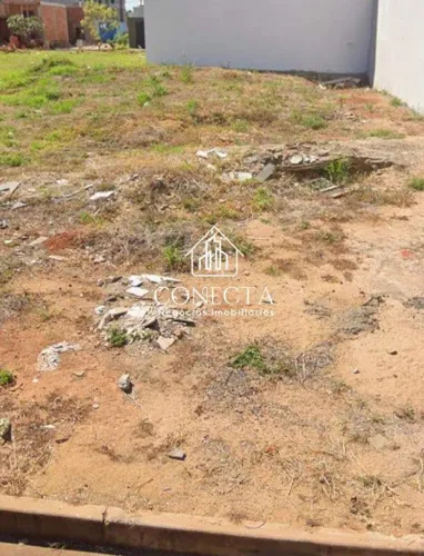 Lote disponível para venda com 297 m² no Grand Ville