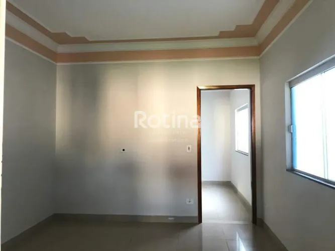 Casa à venda, 3 quartos, Morumbi - Uberlândia/MG - Rotina Imobiliária