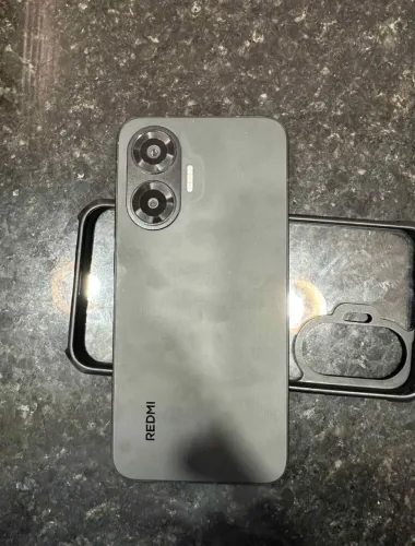 Vendo ou troco Redmi Turbo 4 Pro 16 GB RAM / 512 GB - ROM Chinesa (CN)
