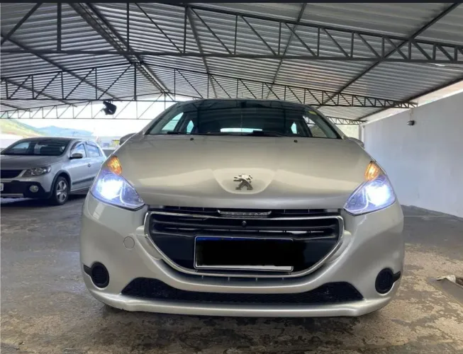 Peugeot 208 Active/active Pack 1.5 Flex 8V 5P 2014