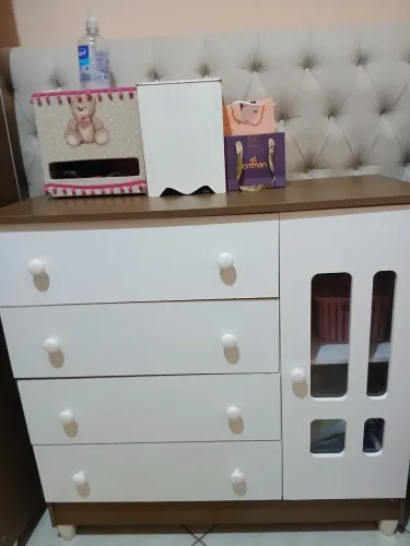 Guarda roupas e Cômoda infantil