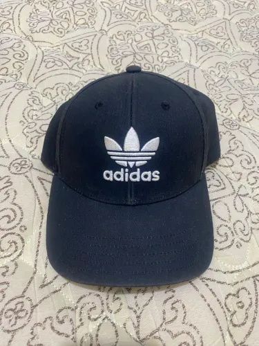 Boné Adidas Originals preto