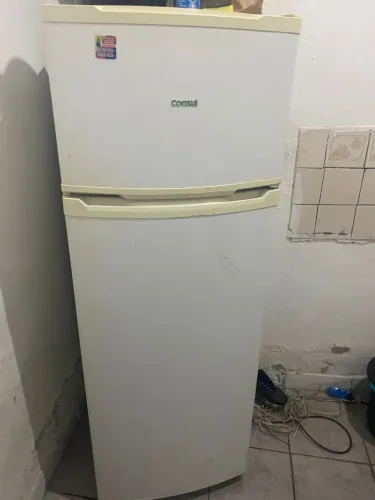GELADEIRA USASA 220V