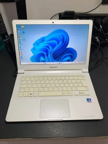 Notebook Samsung / 4GB / 120GB SSD / Windows 11 64bit lite / Oportunidade!