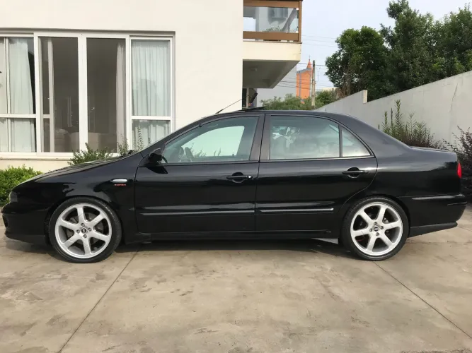 Fiat Marea Turbo 2.0 20V 4P 2002
