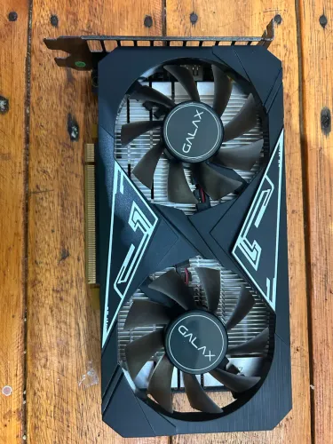 Vendo placa de vídeo GTX 1650 4gb