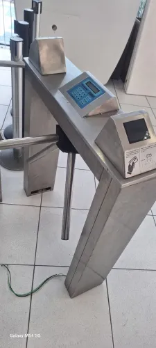 Catraca eletrônica de inox