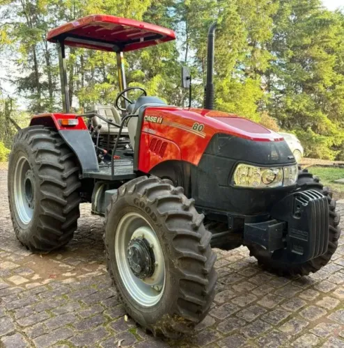 Trator Case IH Farmall 80 
