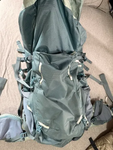 Mochila Thule Versant 60L Azul