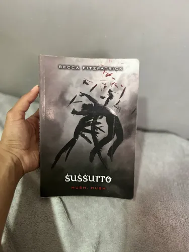 Sussurro (vol.1 hush hush)