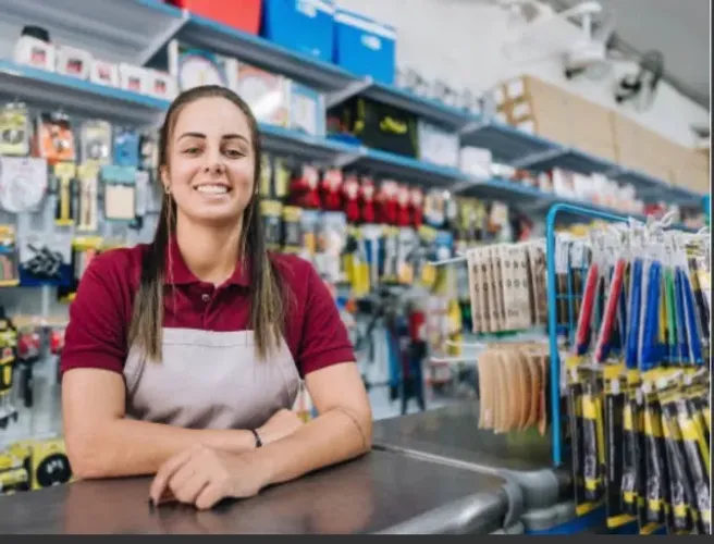 Vaga Vendedora Madeireira Madefort