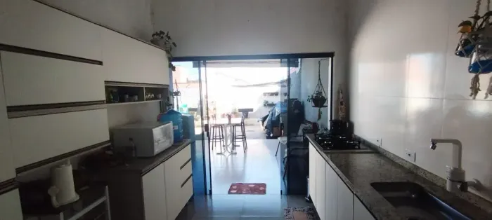 Imóvel para venda possui 110 metros quadrados com 2 quartos