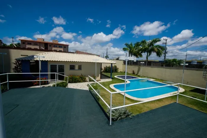 Condominio Recanto dos Sabias no passaré apto 03 quartos 02 banheiros 01 vaga Port 24 hs P