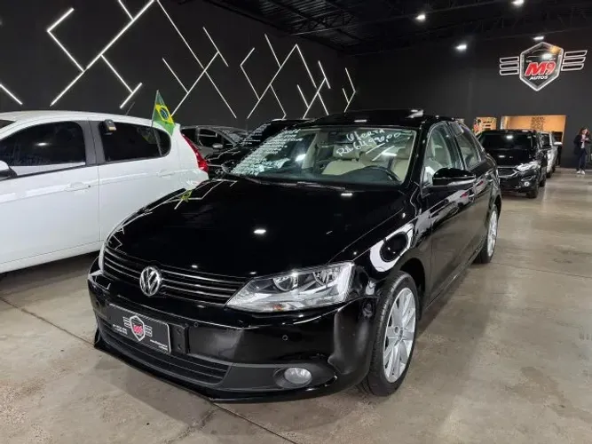 Volkswagen Jetta Comfortline 2.0 T.flex 8V 4P Tipt. 2011