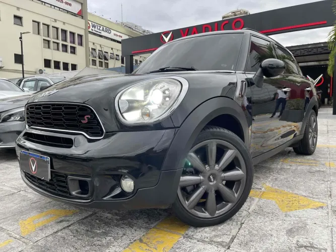 Mini Cooper Country. SE All4 TOP (elétrico) 2012