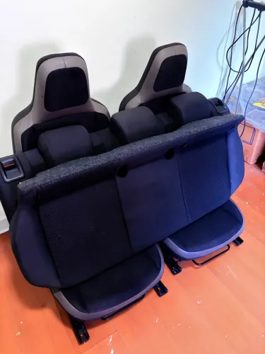 Bancos para Volkswagen UP Cross Conjunto Dianteiro e Traseiro 
