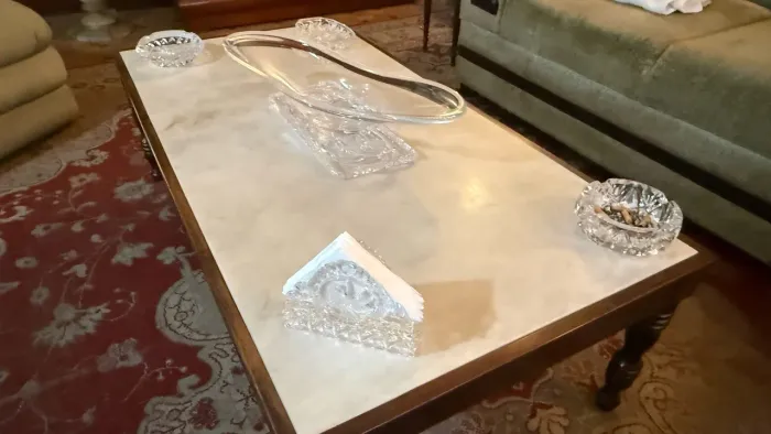 Mesa de centro em mármores